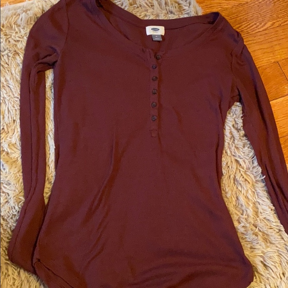 marroon long sleeve
